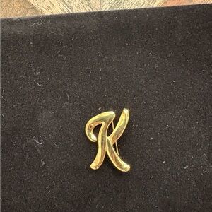 Vintage Mid-Century Gold-Tone Puffy Cursive "K" Monogram Brooch
